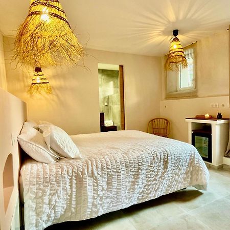 La Parenthese Du Var - Chambre D'Hotes Petits Dejeuners Inclus Et Terrasse Ombragee Saint-Antonin-du-Var Exterior foto