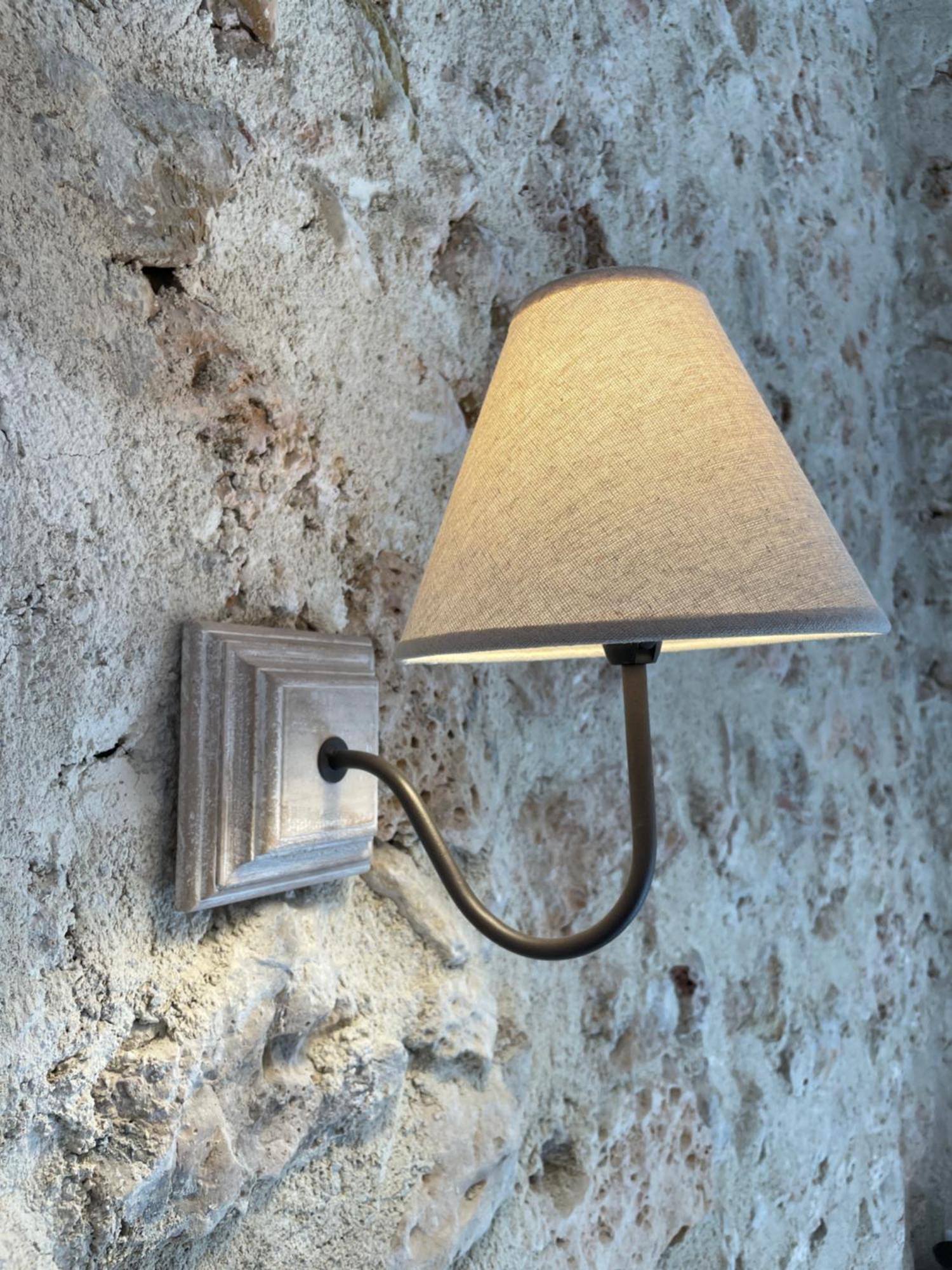 La Parenthese Du Var - Chambre D'Hotes Petits Dejeuners Inclus Et Terrasse Ombragee Saint-Antonin-du-Var Exterior foto